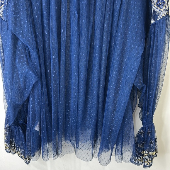 FREE PEOPLE NAVY BLUE EMBROIDERED MESH JOYRIDE SHEER TOP Sz Medium - Picture 11 of 16